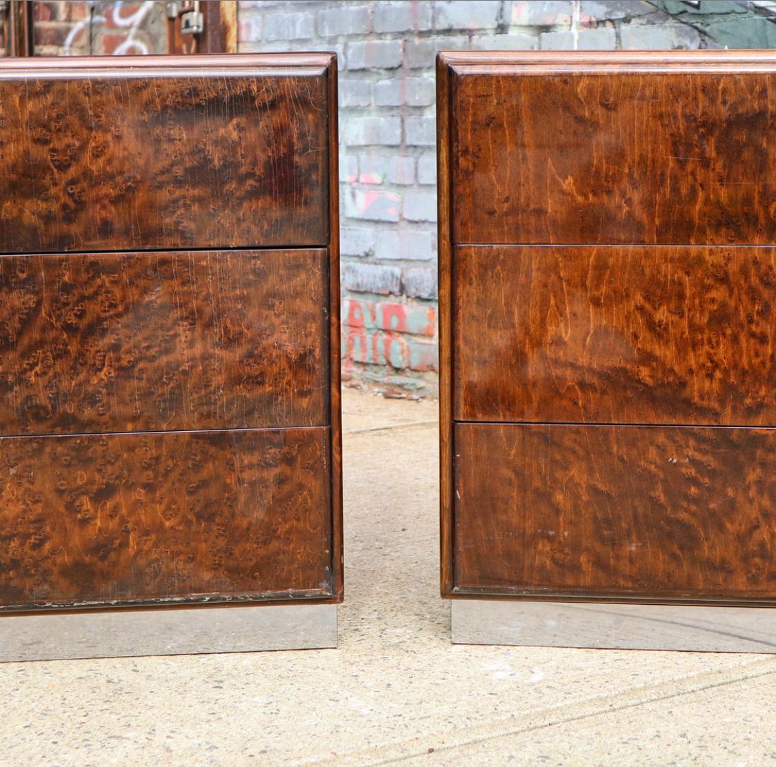 Pair of Matching Milo Baughman Burl Wood Dressers for Thayer Coggin In Fair Condition In Brooklyn, NY
