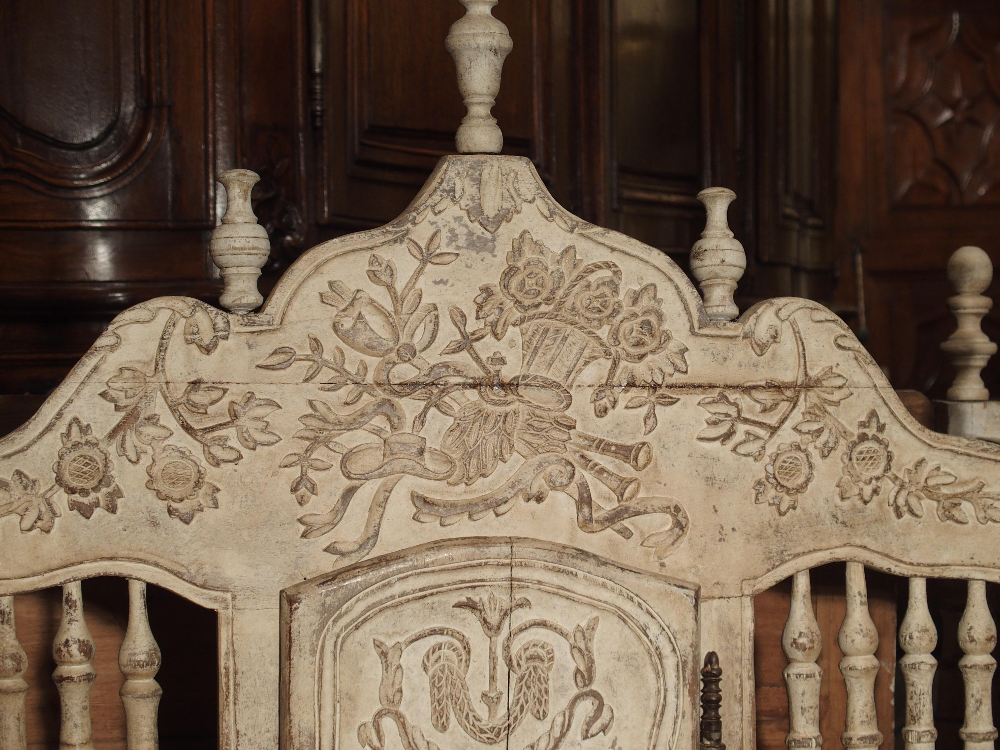 Painted 19th Century Panetiere from Provence, France 2