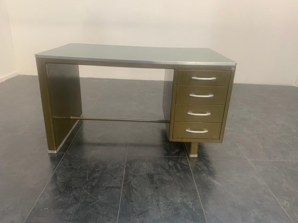 Bureau en aluminium peint avec plateau en stratifié de Carlotti, années 1950 en vente 1