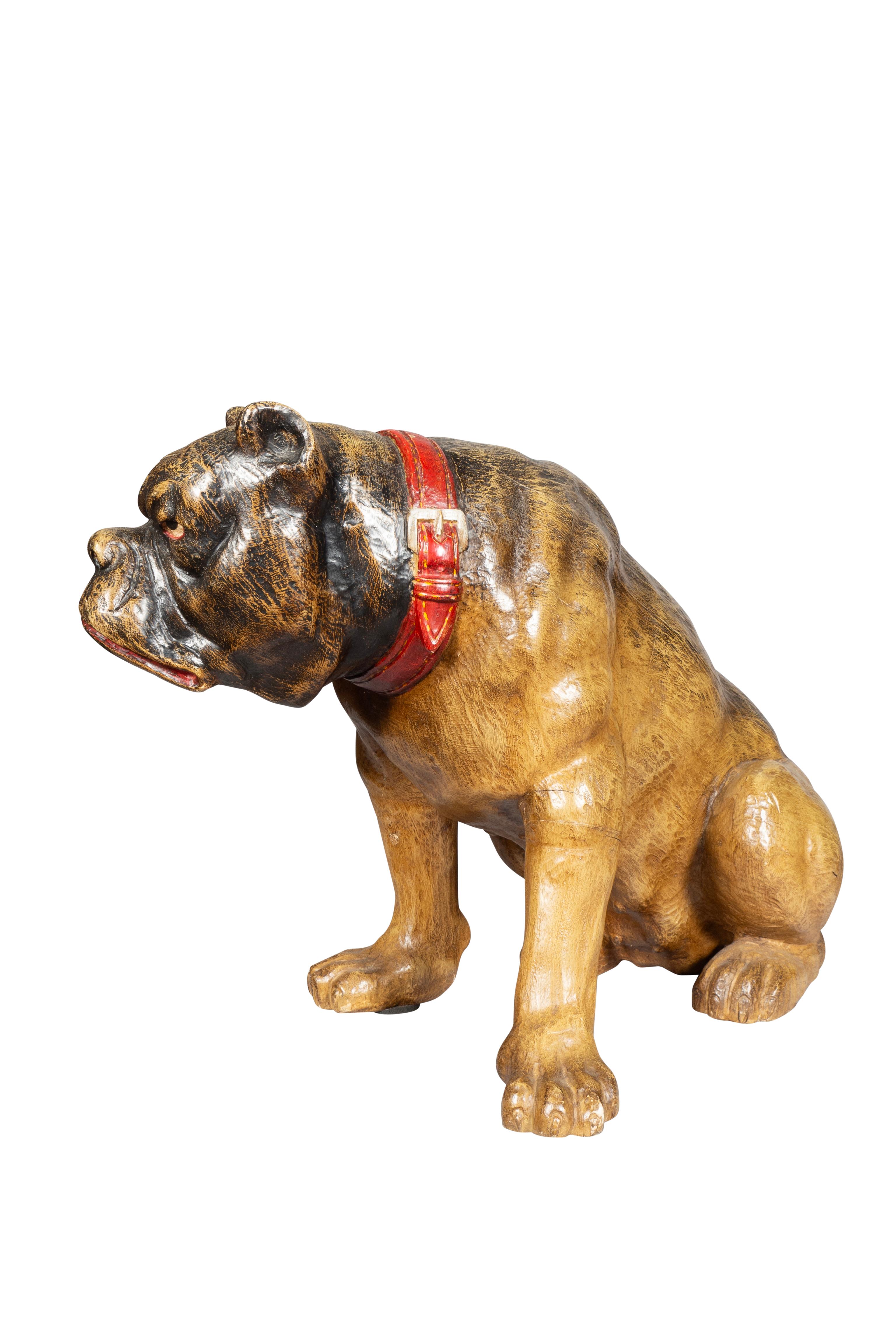 Bemalte und geschnitzte Bulldogge aus Holz (20. Jahrhundert) im Angebot