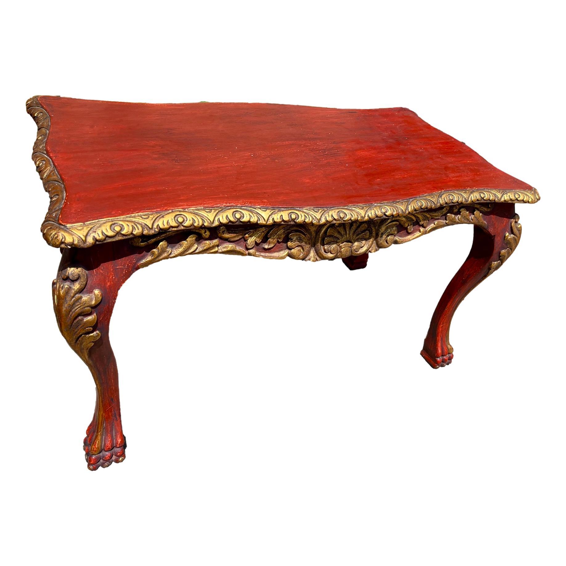 Painted and Gilt Venetian Table In Good Condition For Sale In New York, NY