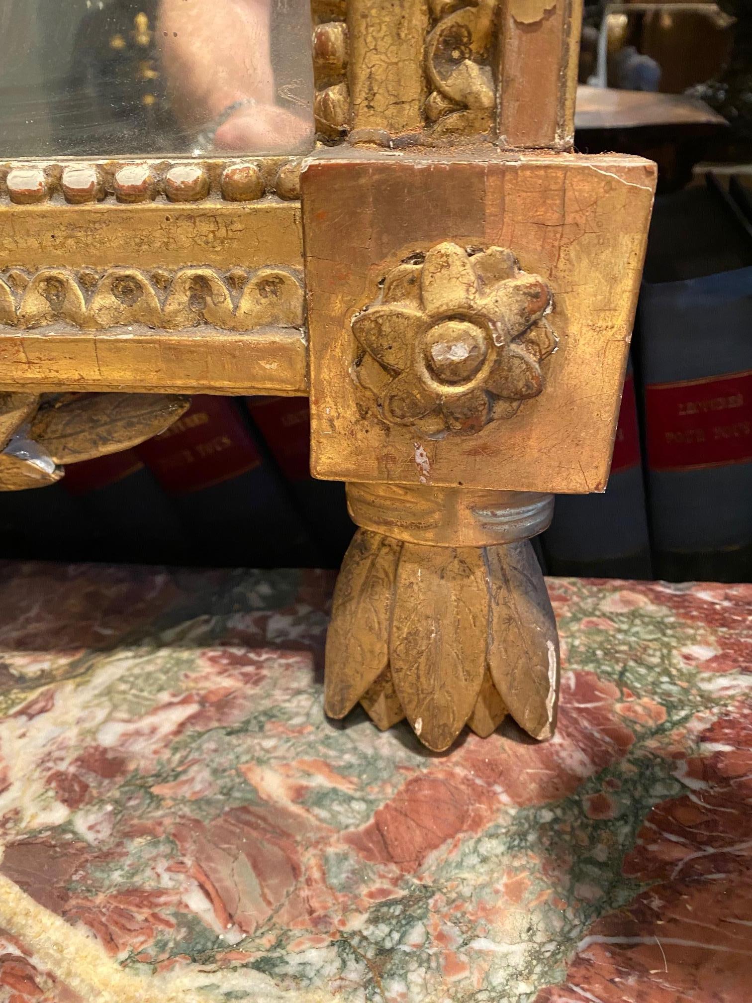 Fine XVIII secolo Specchio dipinto e in legno dorato di epoca Luigi XVI in vendita