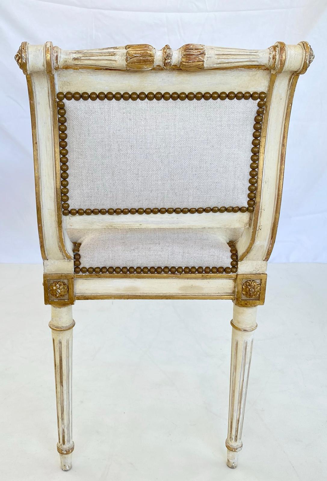 Italian Painted and Parcel Gilt Louis XVI Style Window Seat Bench For Sale