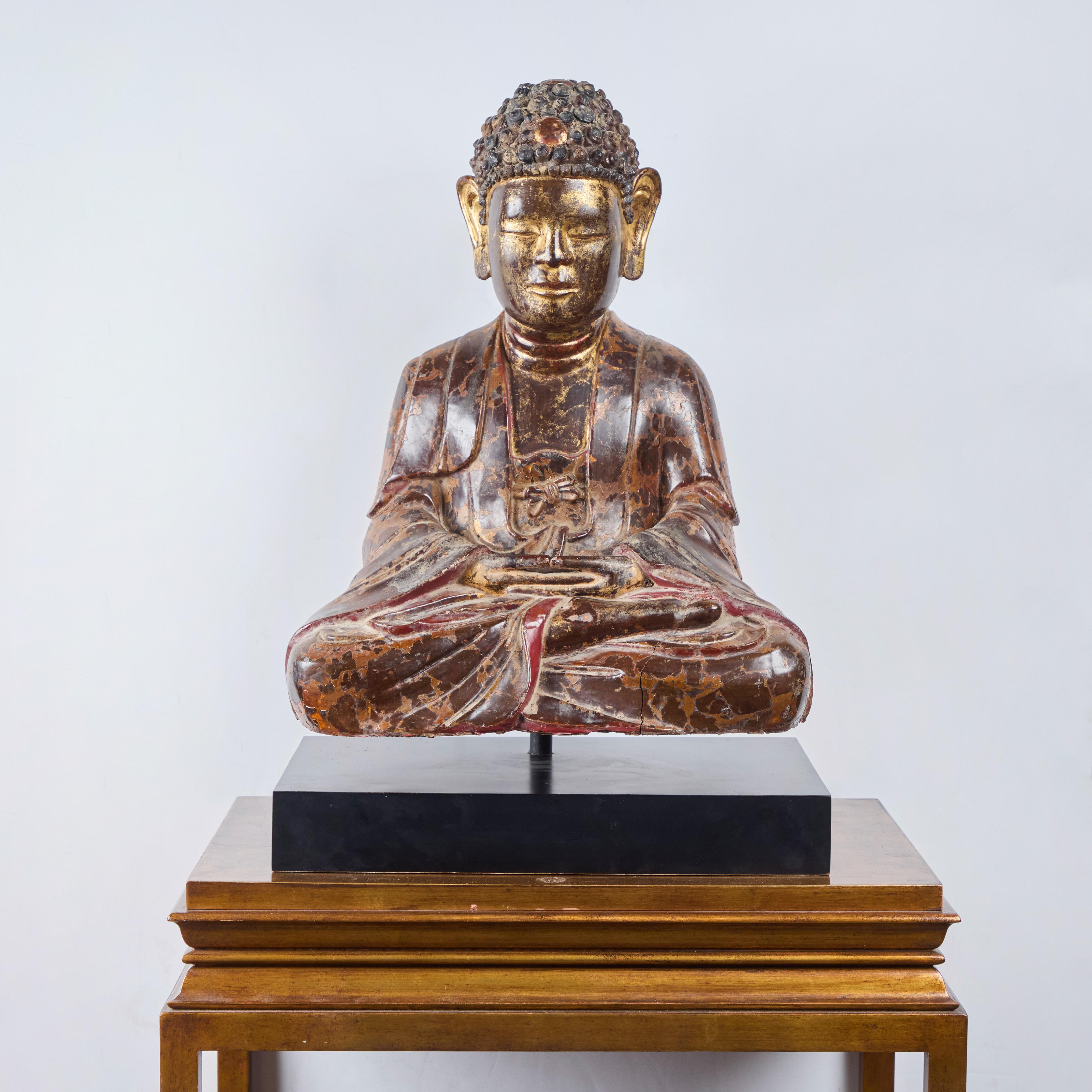Hand-Carved Painted and Parcel Gilt Seated Buddha with Presentation Stand For Sale