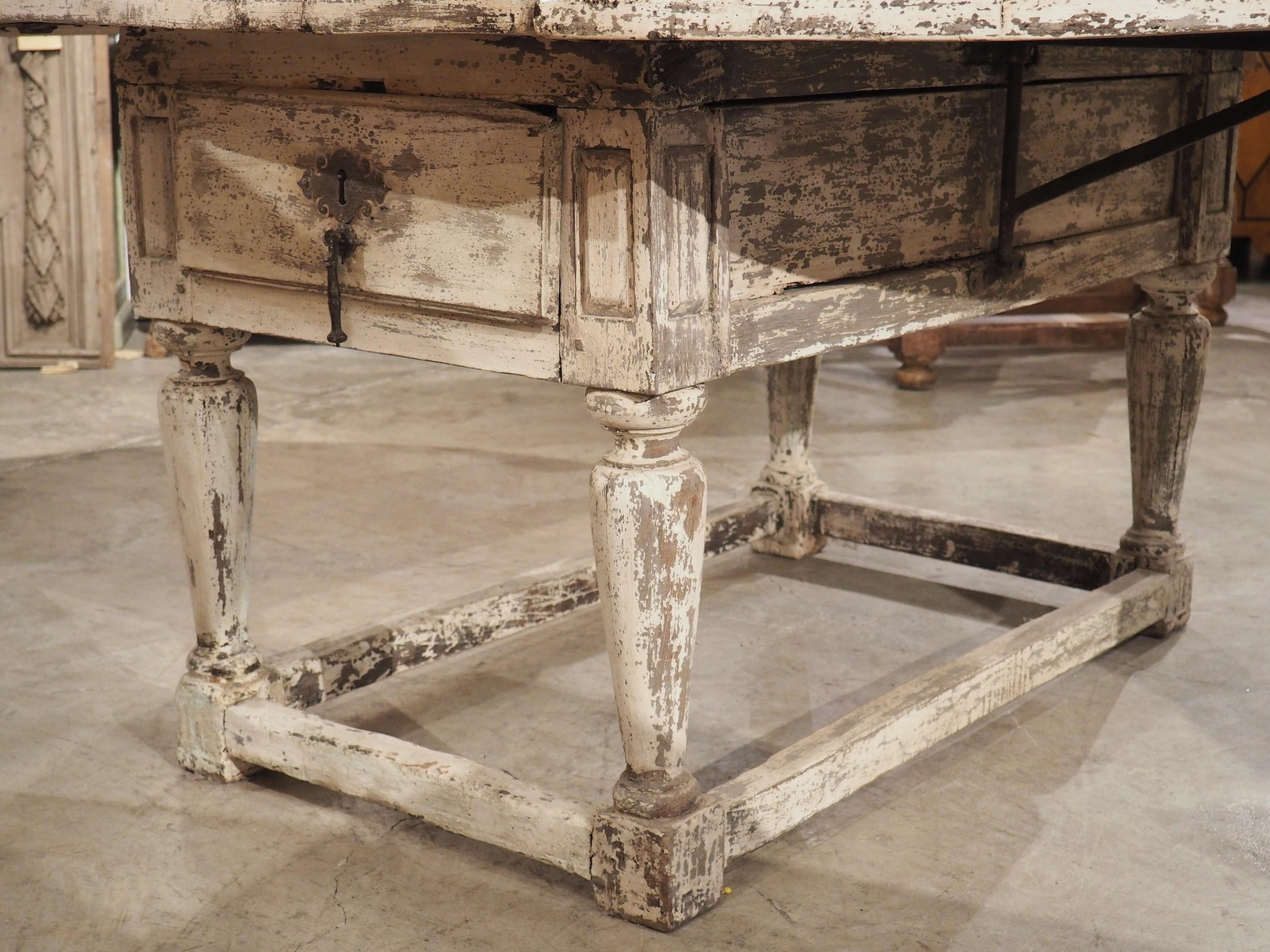 Painted Antique Drop-Leaf Oak Table from Italy, 17th Century 2