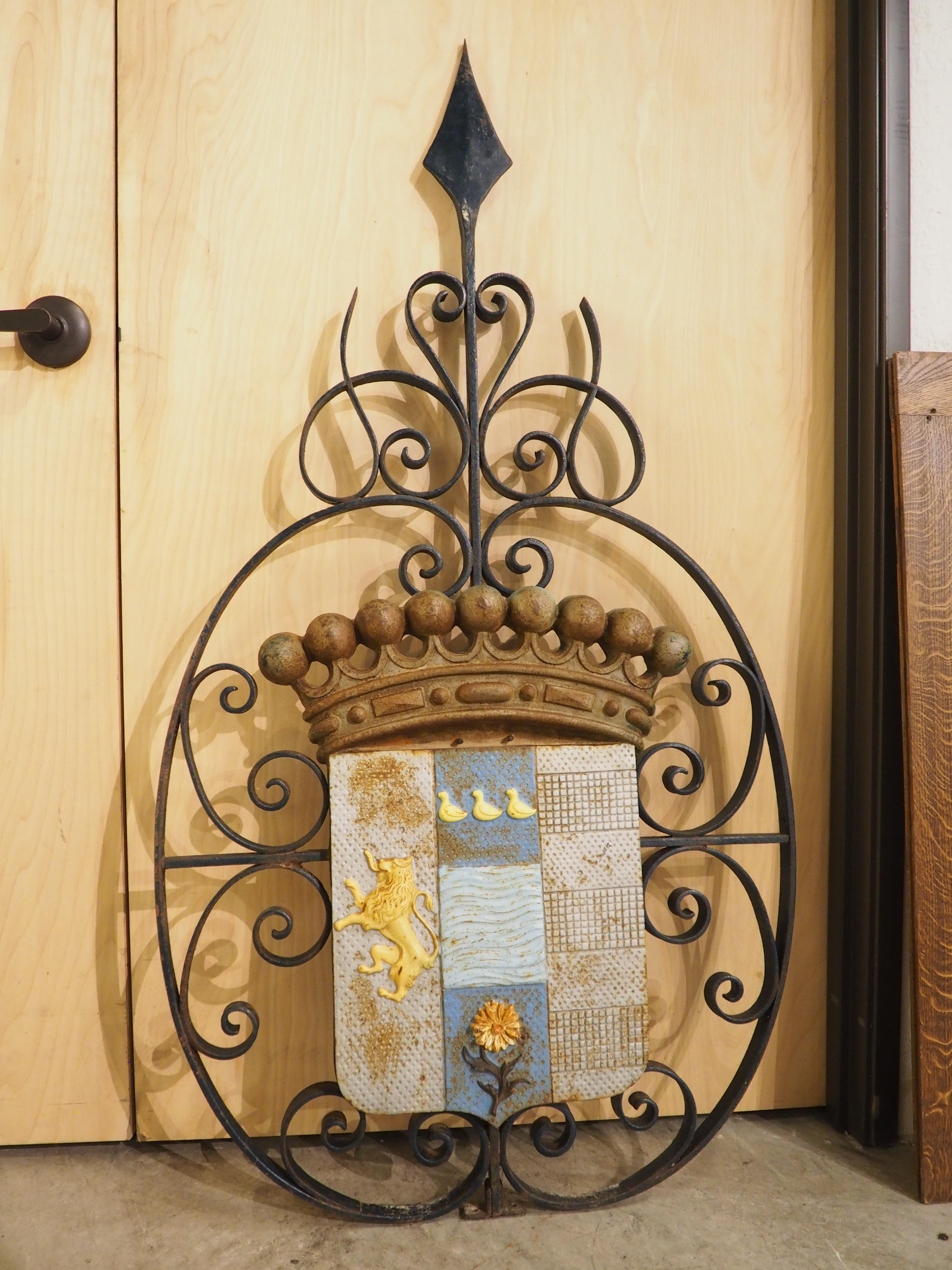 Painted Antique French Coat of Arms Plaque on Wrought Iron Backing, Circa 1900 For Sale 11