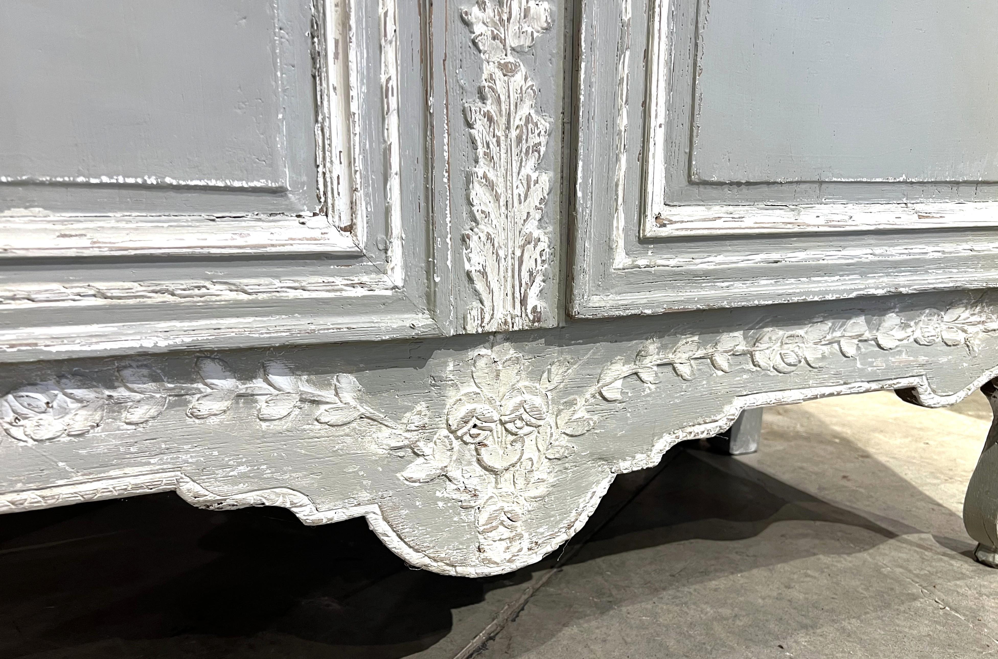 Armoire de Fécamp in Oak francese antico e dipinto, XIX secolo in vendita 5