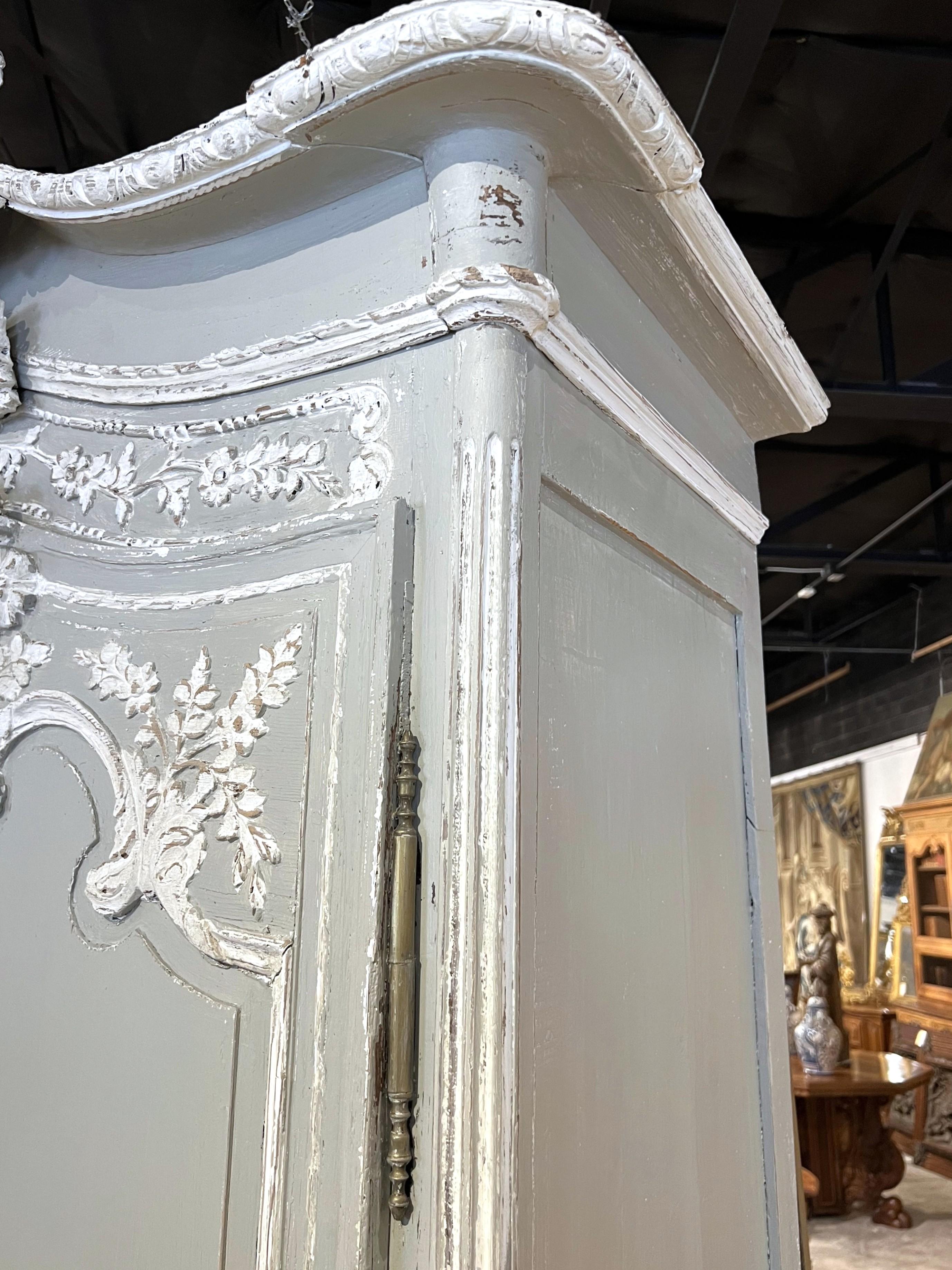 Francese Armoire de Fécamp in Oak francese antico e dipinto, XIX secolo in vendita