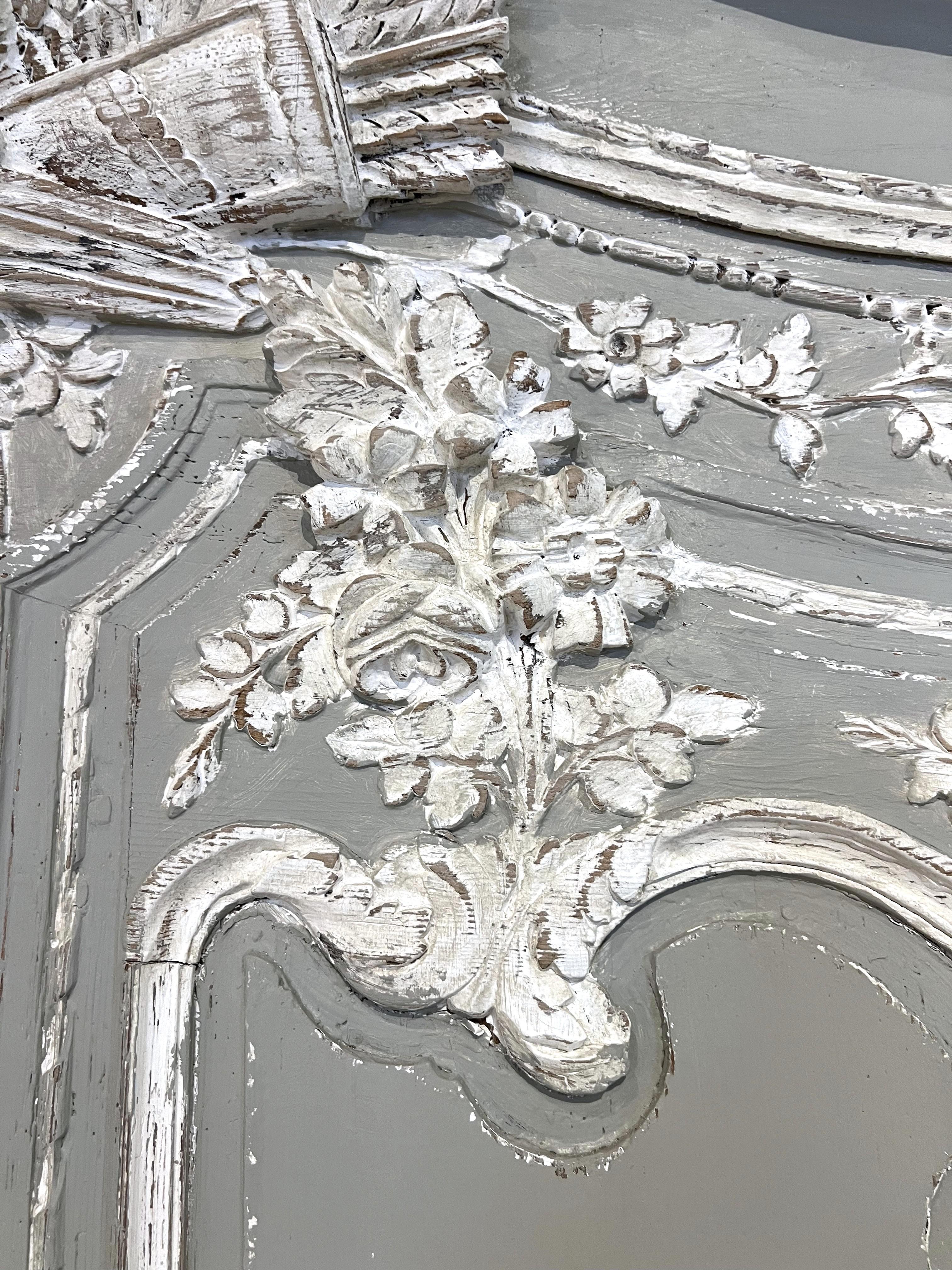 Armoire de Fécamp in Oak francese antico e dipinto, XIX secolo in vendita 1