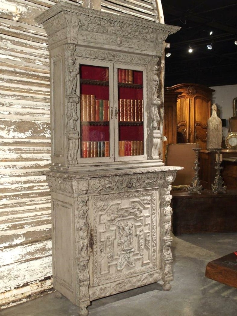 Ancienne bibliothèque à deux corps française peinte de style Renaissance
