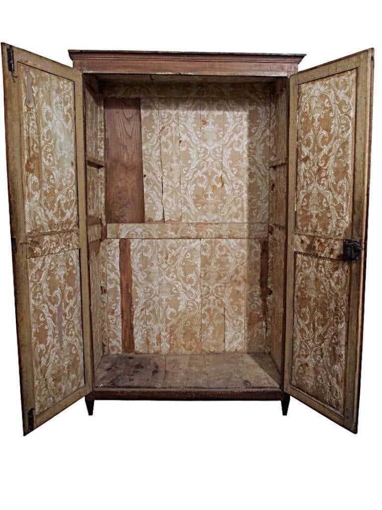  Painted Armoire, 18th Century, Louis XIV In Fair Condition For Sale In New Orleans, LA