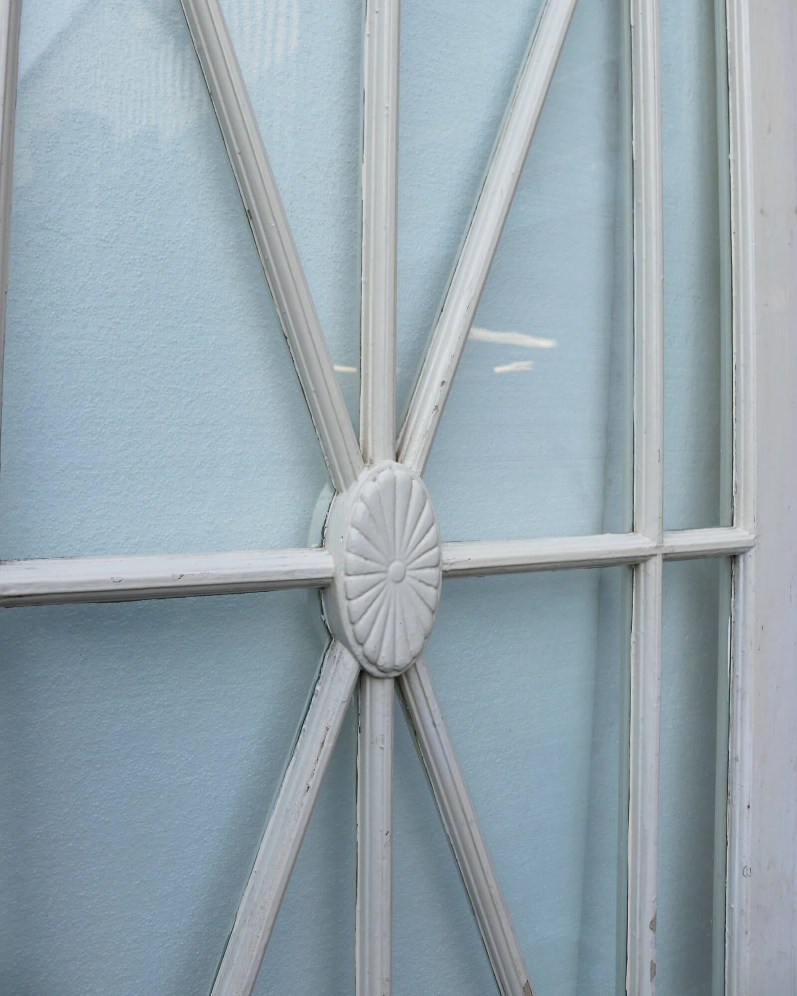 Bemalte Art Deco Glas Innen- oder Außentür (Art déco) im Angebot
