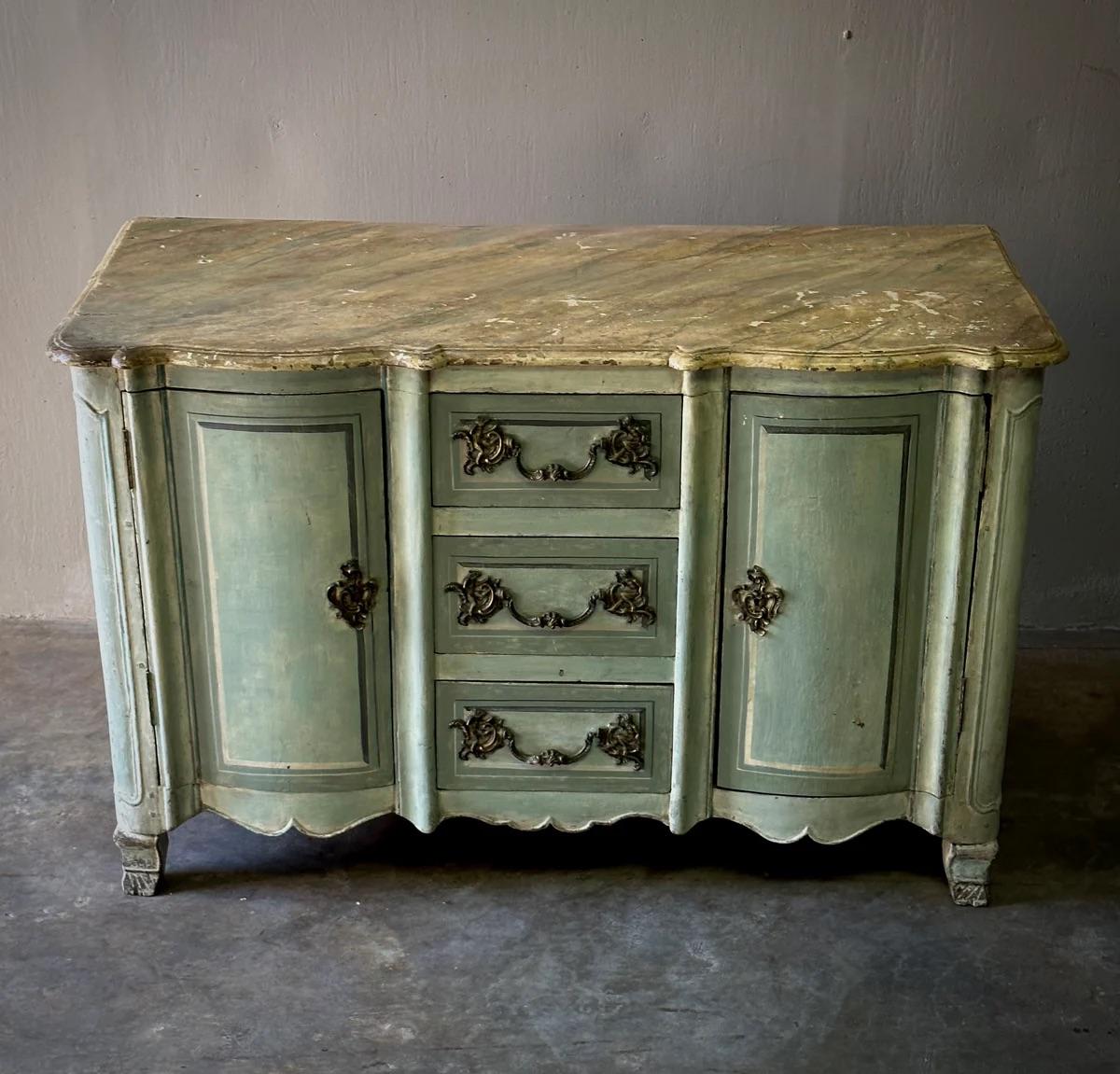 Metà XVIII secolo Buffet dipinto in vendita