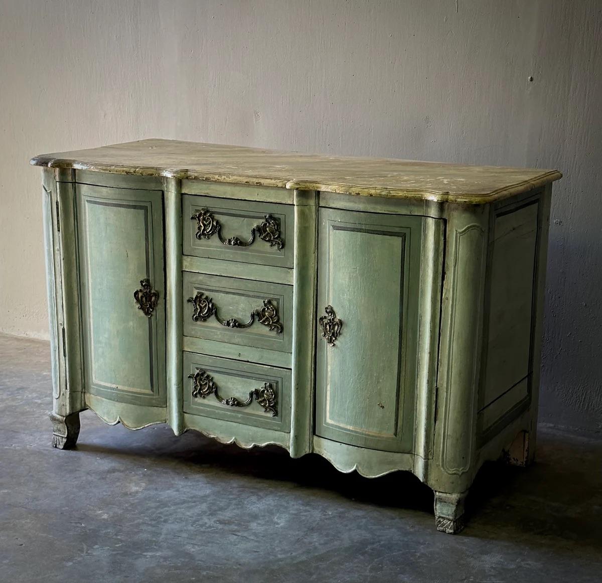 Legno Buffet dipinto in vendita