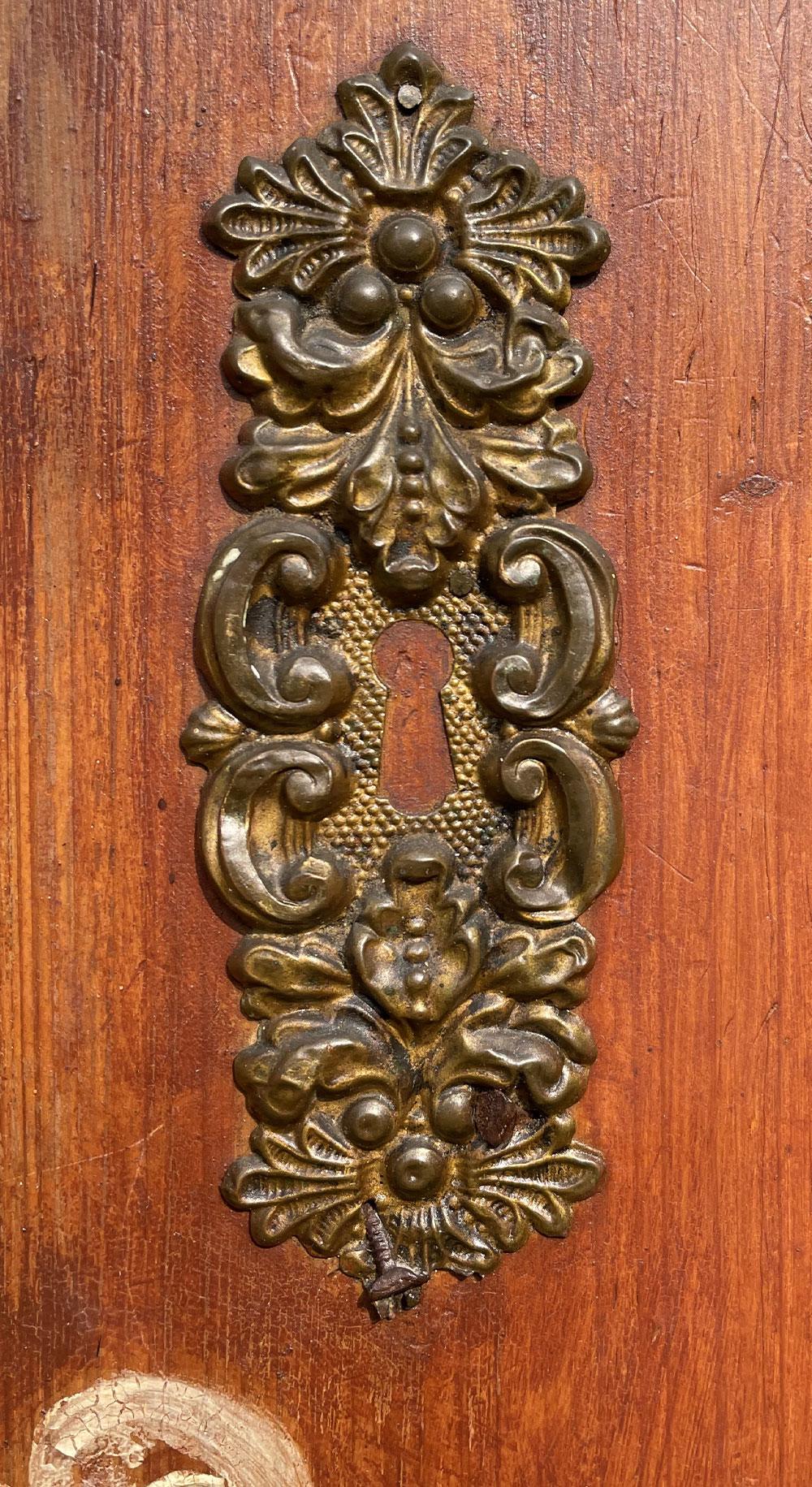 Painted Cabinet Early 19th Century Floral and Figure In Good Condition In Vo', Veneto