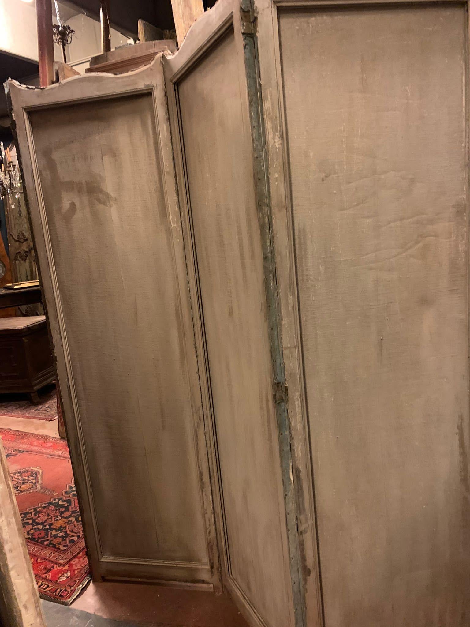 Hand-Painted Painted canvas divider, light blue baroque motifs, 4 folding doors, Italy For Sale