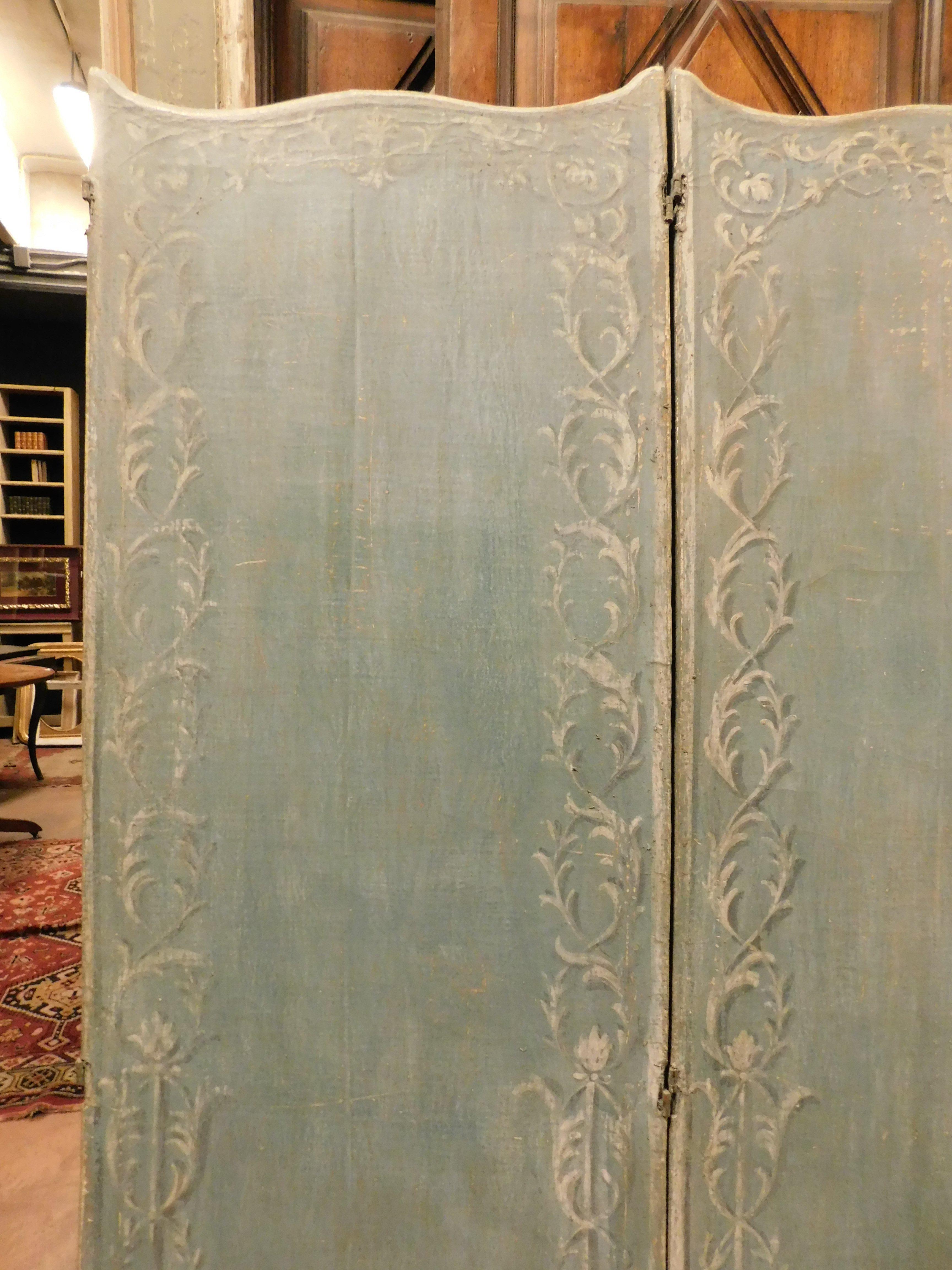 Canvas Painted canvas divider, light blue baroque motifs, 4 folding doors, Italy For Sale