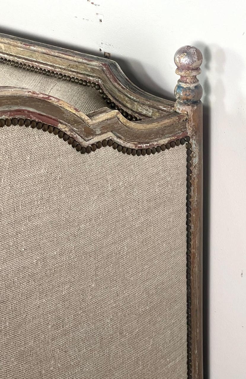 Painted Carved Wood Linen Upholstered Daybed 1930's 2