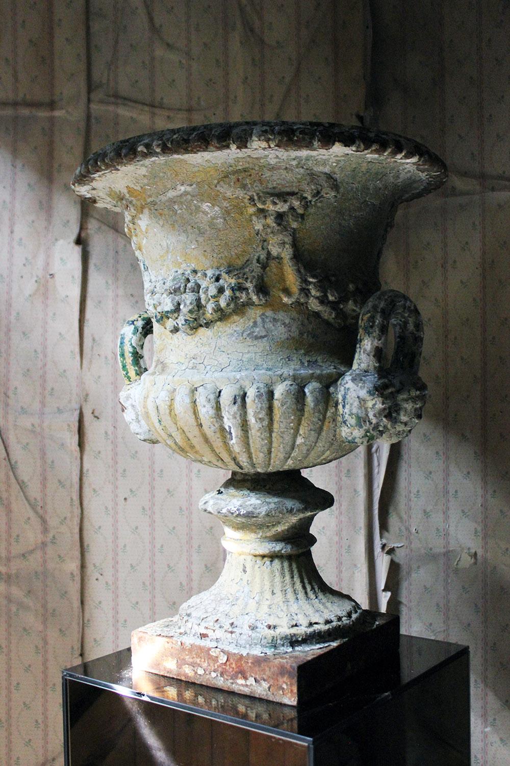 Painted Cast Iron Campana Urn Attributed to Andrew Handyside, circa 1870 2