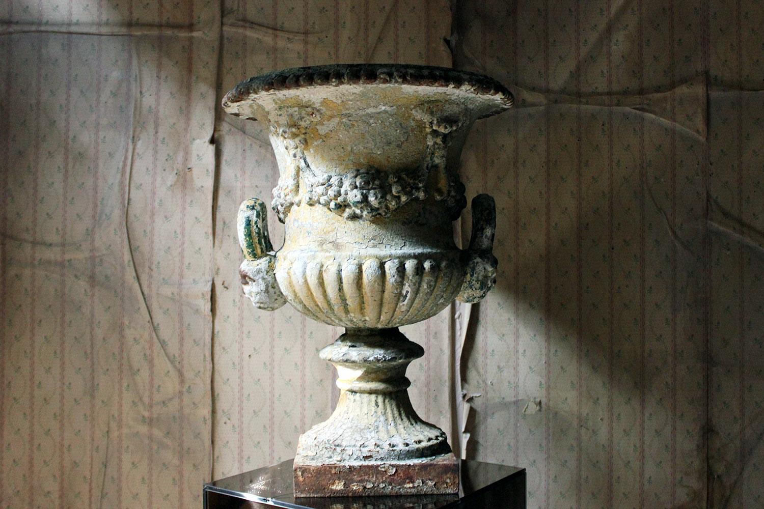 Painted Cast Iron Campana Urn Attributed to Andrew Handyside, circa 1870 10