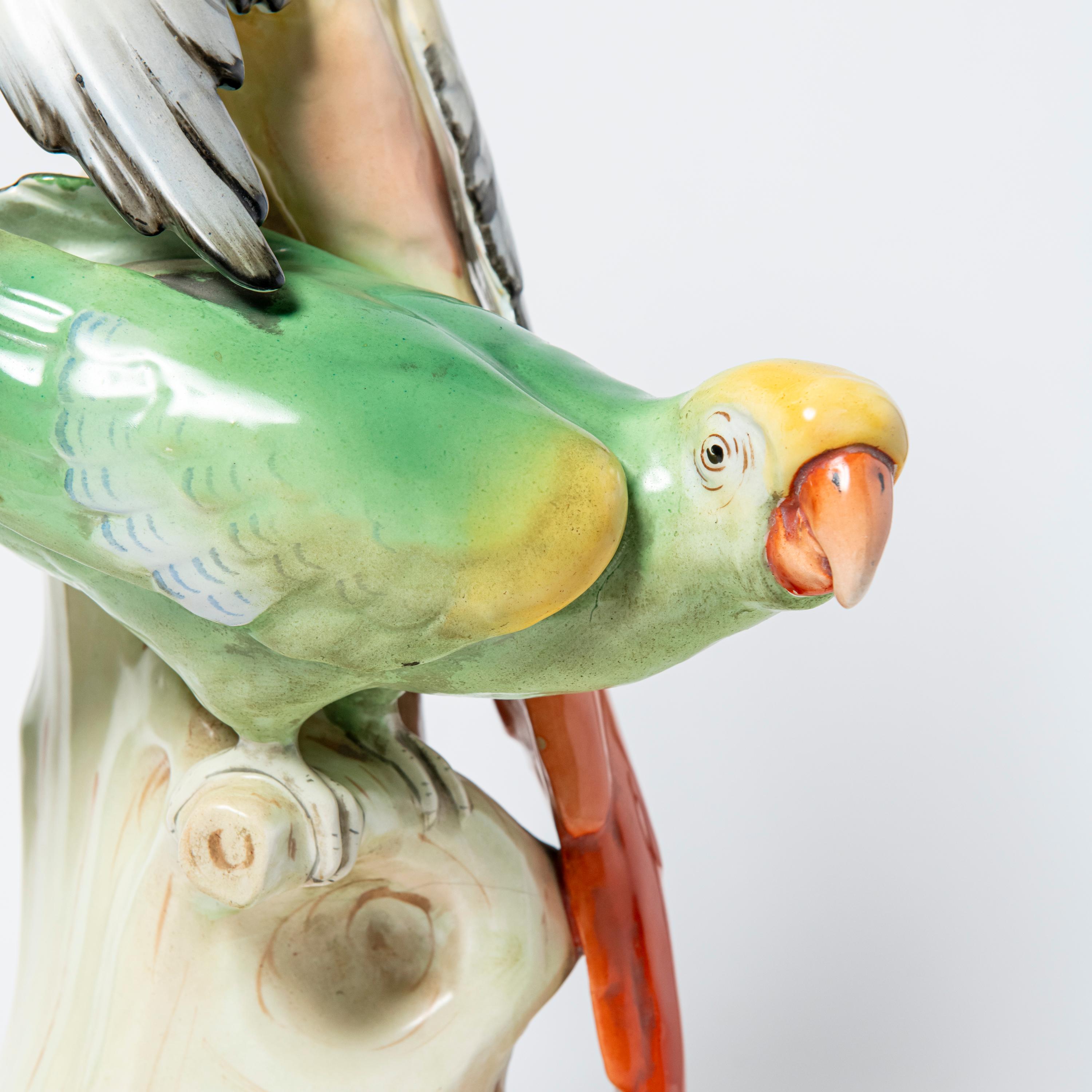 Early 20th Century Painted ceramic couple of parrots. Czech, circa 1920. For Sale