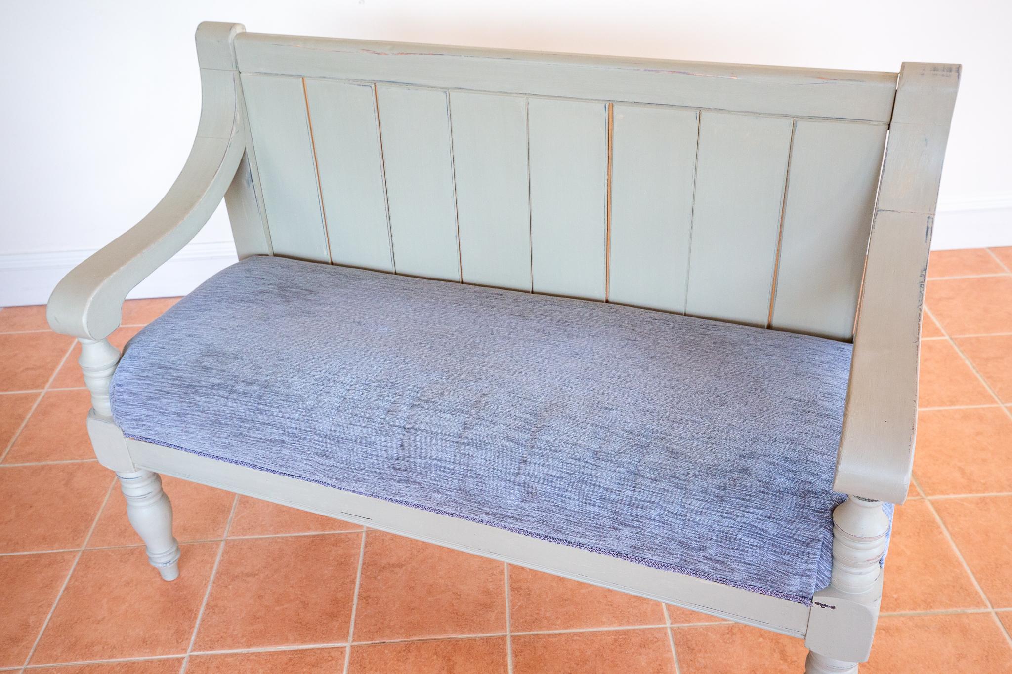 Banc de chapelle peint English Antique Upholstered Oak Victorian Settle Grey Blue en vente 9