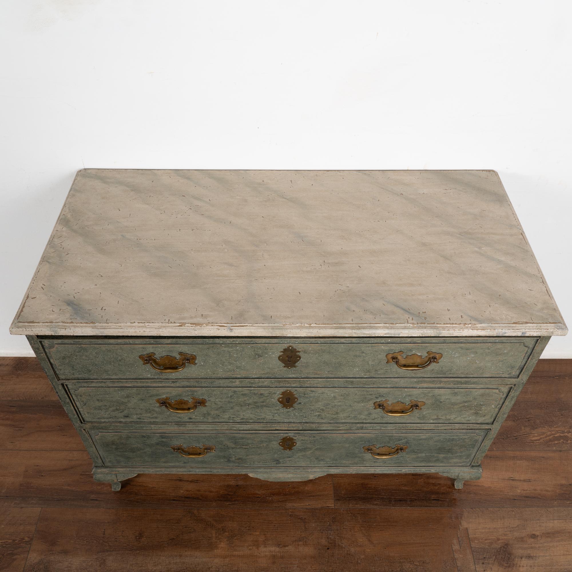 Swedish Painted Chest of Three Drawers, Sweden circa 1820-40