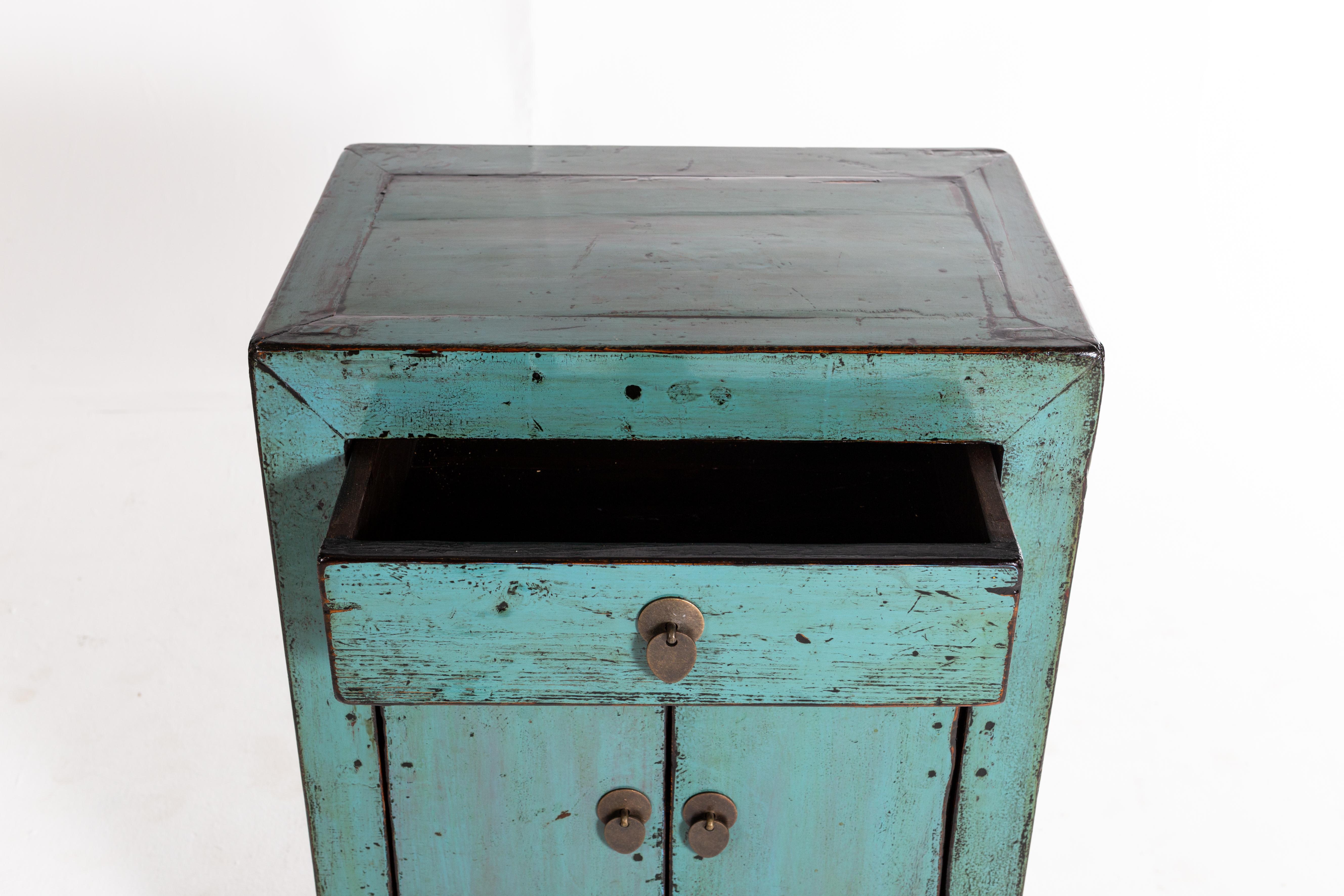 Painted Chinese Cabinet with a Drawer and Pair of Doors 3