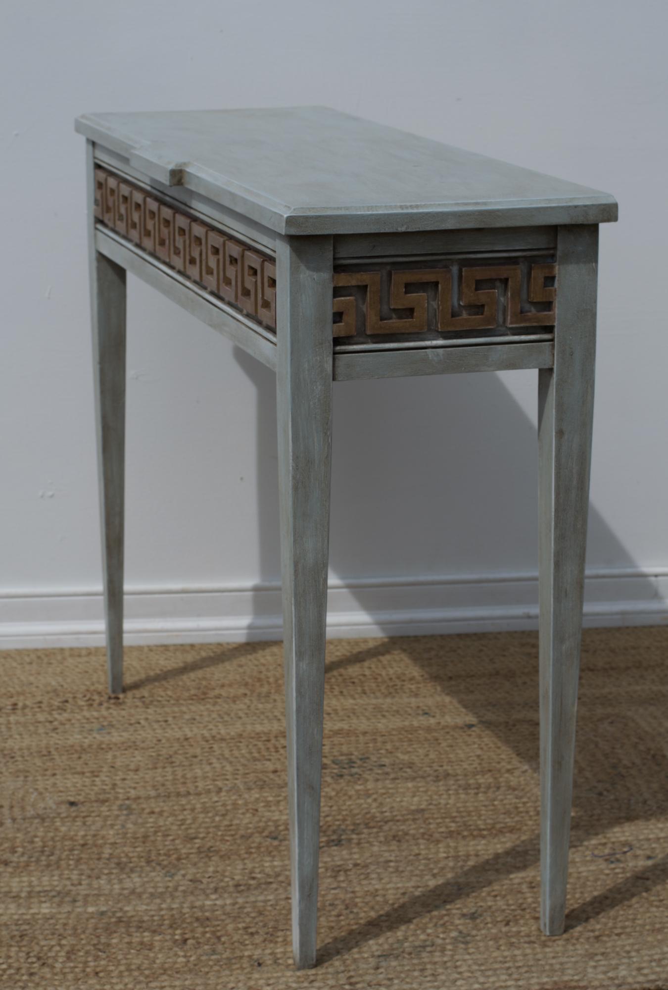 Contemporary Painted Console Table in the Neoclassical Taste Having Greek Key Detail For Sale
