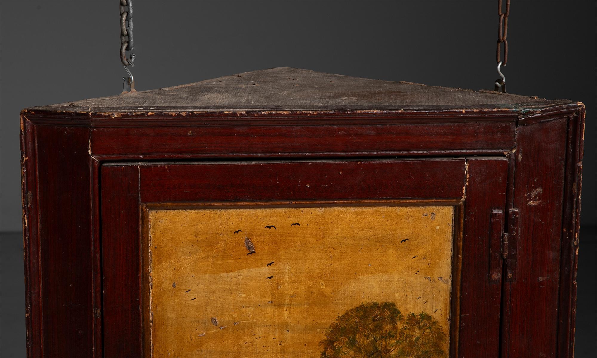 Painted Corner Cupboard, England circa 1760 For Sale 3