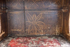 Bemalter Schrank