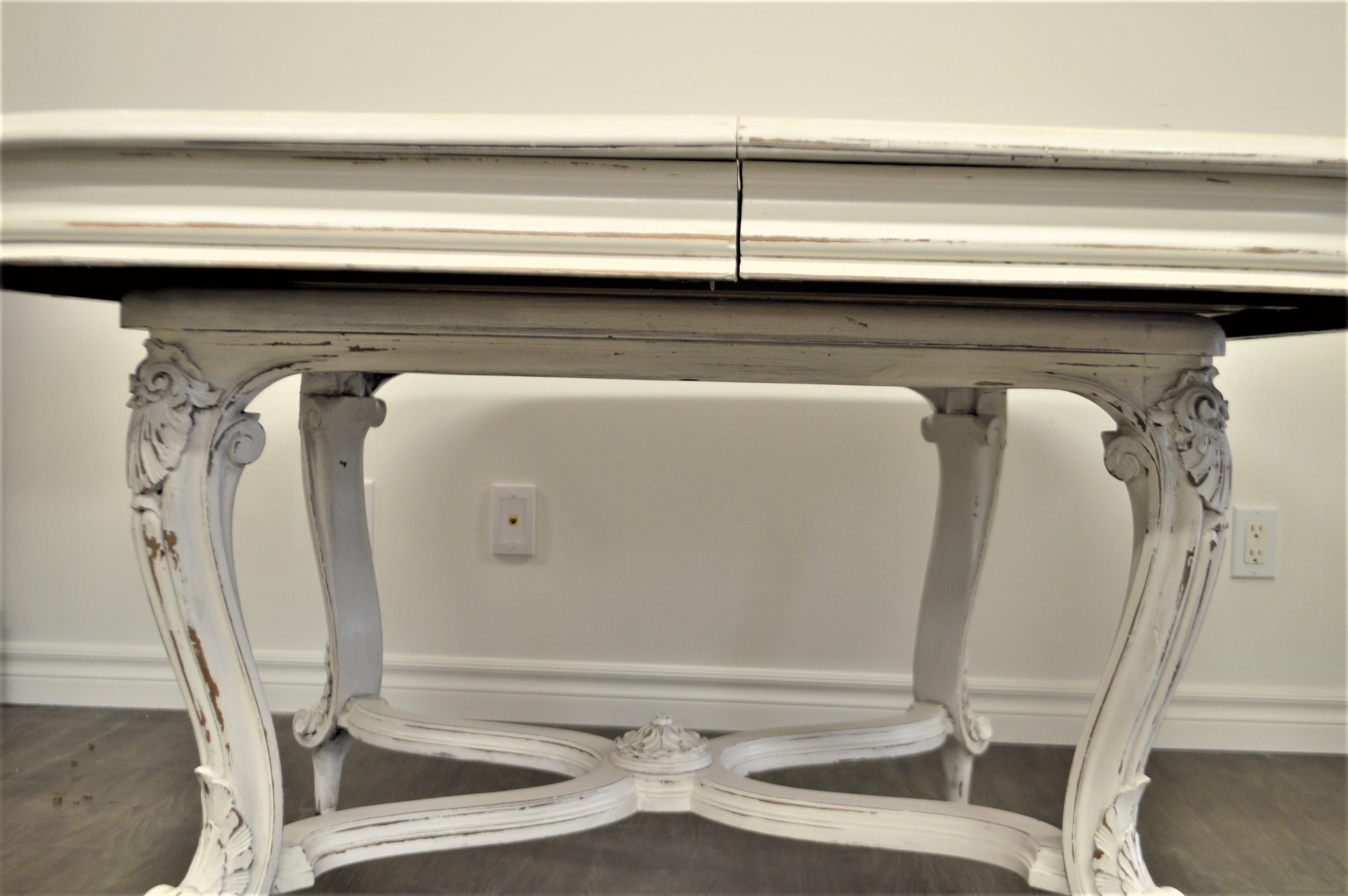 20th Century Painted Dining Table from Provence, Attractive Hand Carving on Louis XV Legs For Sale