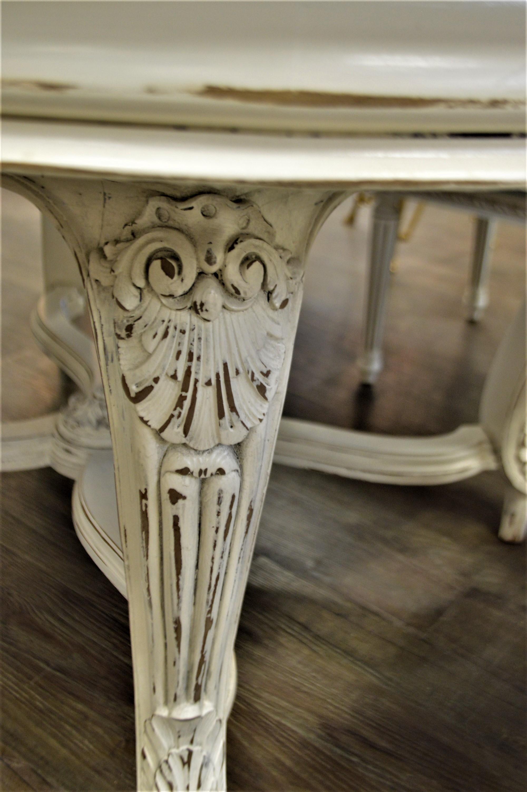 Painted Dining Table from Provence, Attractive Hand Carving on Louis XV Legs For Sale 2