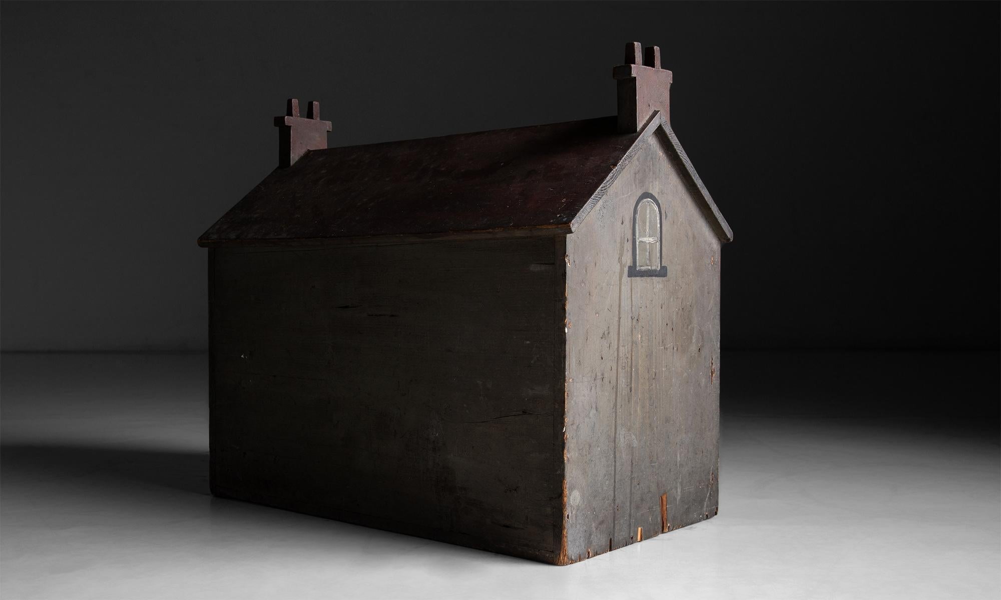 Painted Dolls House, England circa 1810 For Sale 1