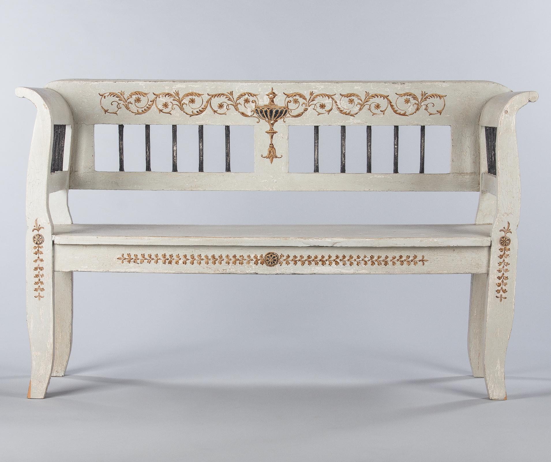 Painted Dutch Provincial Bench, Early 1900s 12