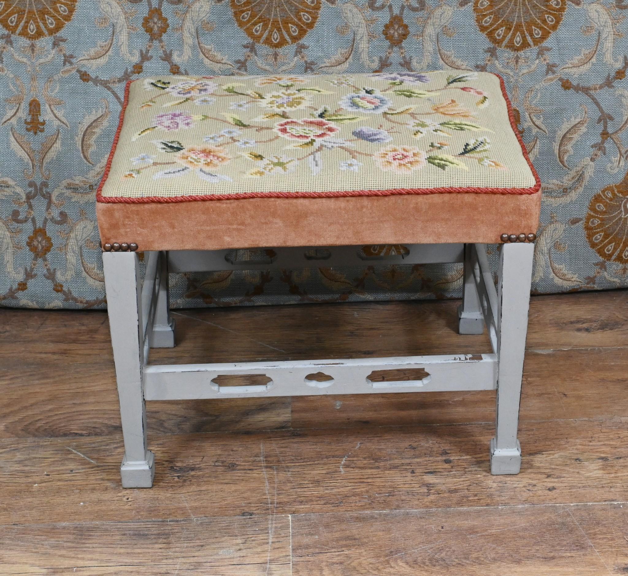 Gorgeous painted Edwardian stool
Features a handwoven floral tapestry design to the top, very intricate needlepoint work
Great interiors piece
Viewings available by appointment
Offered in great shape ready for home use right away - there is a slight