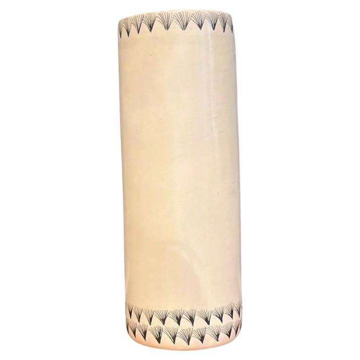 Neu und Sonderanfertigung Vases