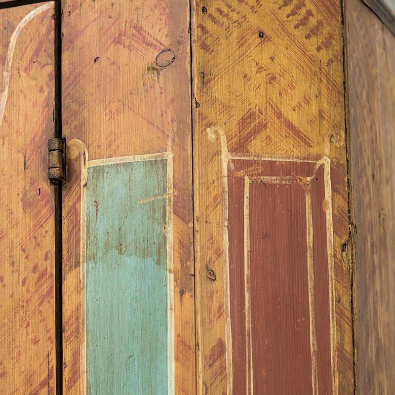 Cabinet de mariage peint d'art populaire 1764 en vente 6