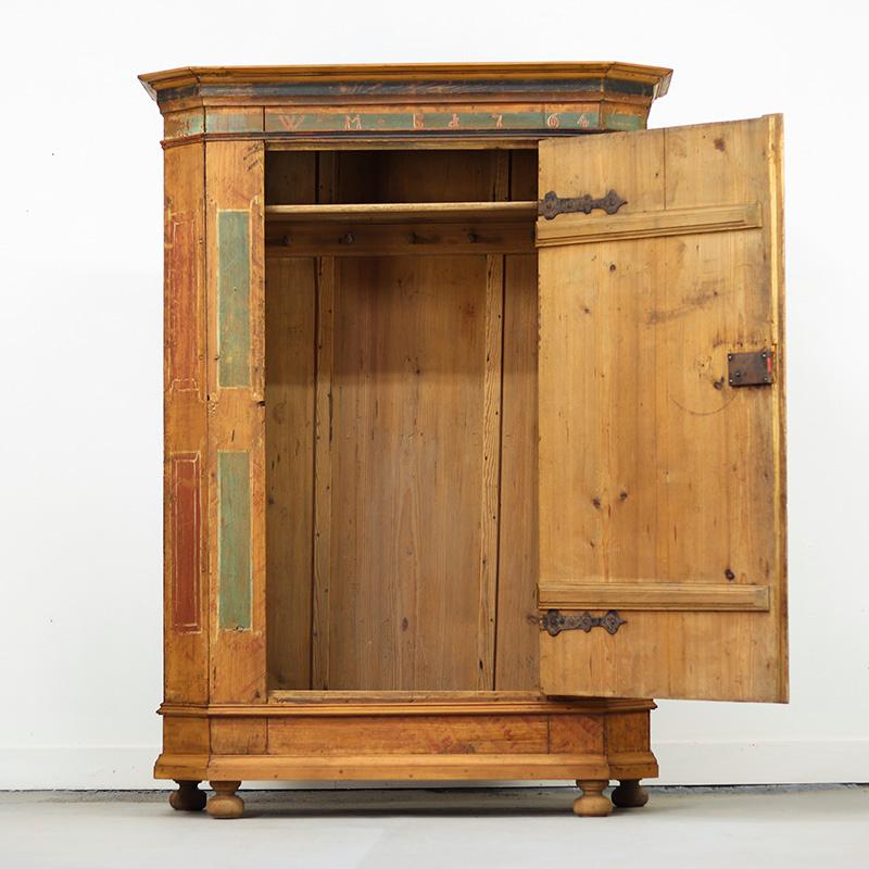 Pin Cabinet de mariage peint d'art populaire 1764 en vente