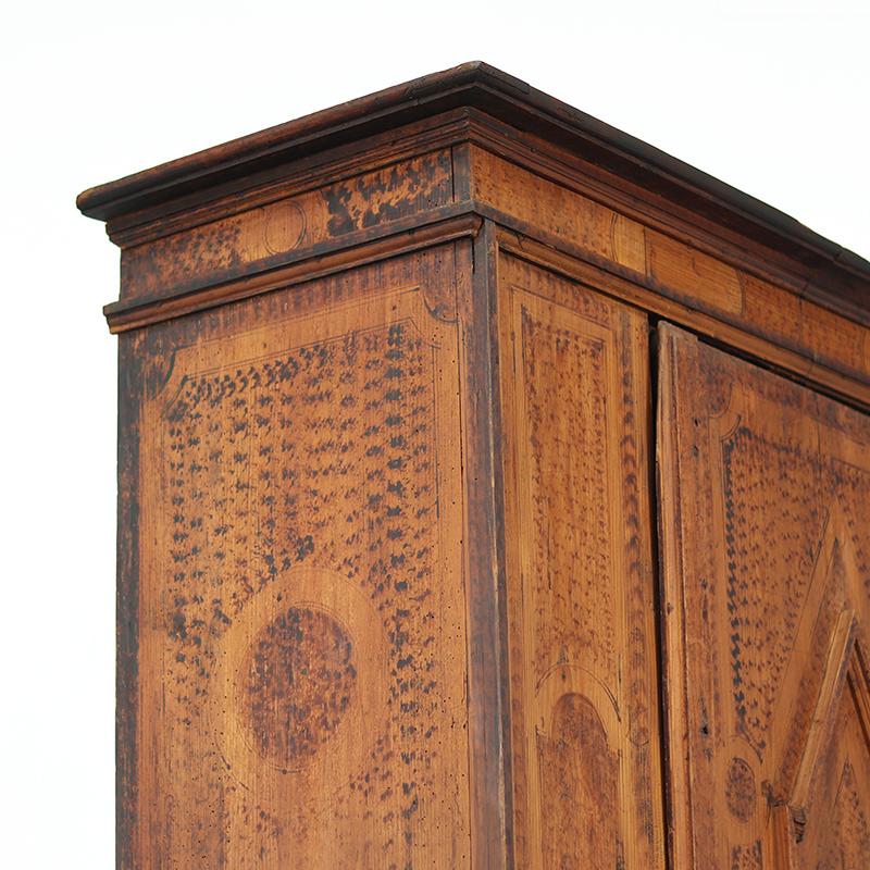 Tedesco Armadietto da sposa dipinto in stile folkloristico 1773 in vendita