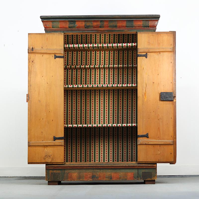 Peint Cabinet de mariage peint d'art populaire 1790 en vente