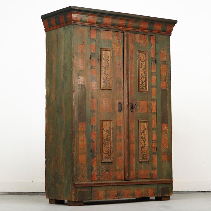 Cabinet de mariage peint d'art populaire 1790 en vente 1