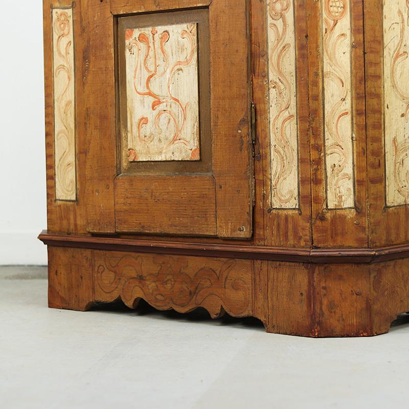 Gabinete Nupcial de Arte Popular Pintado 1806 en venta 1