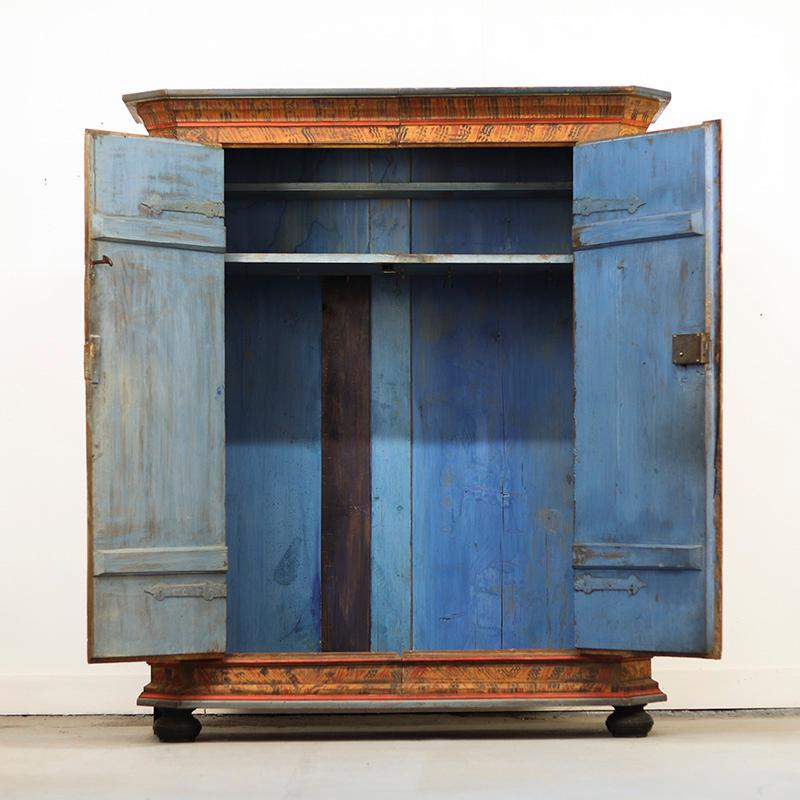 Armadietto da sposa dipinto in stile folkloristico 1809 In condizioni buone in vendita a OOSTERHOUT, NL