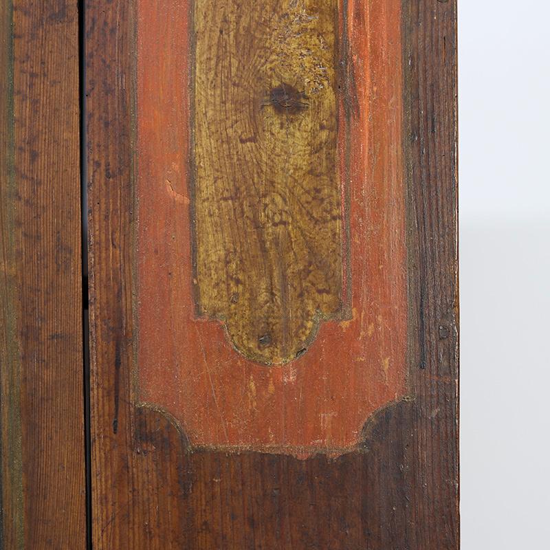 Gemaltes Volkskunst-Brautkabinett im Zustand „Relativ gut“ im Angebot in OOSTERHOUT, NL