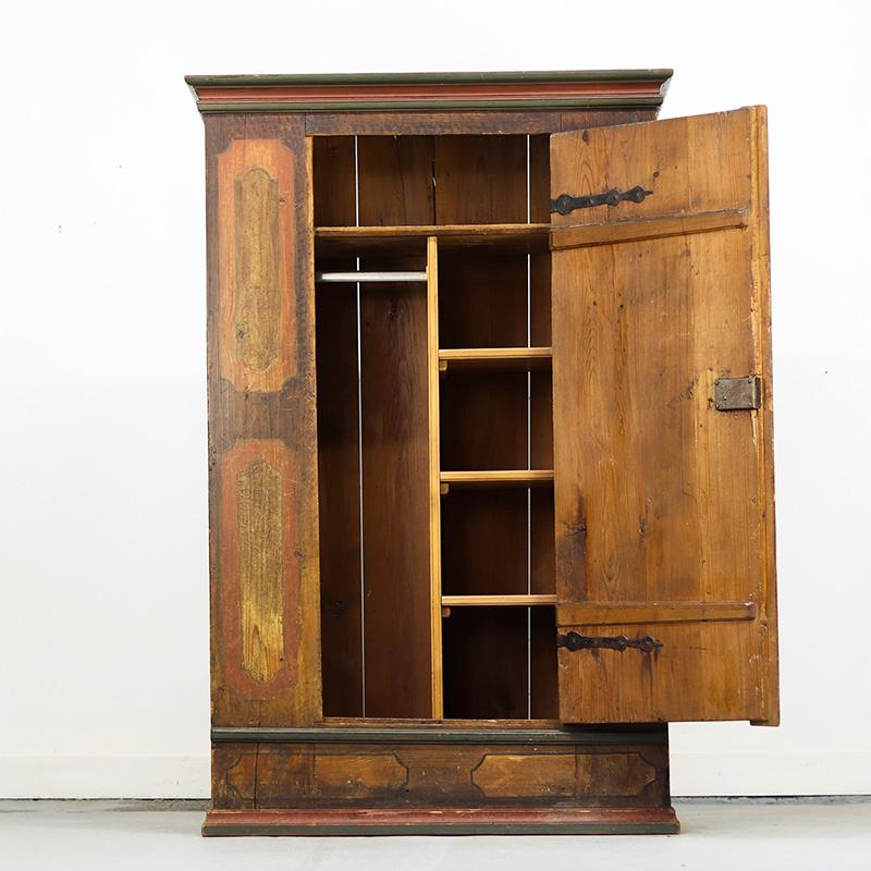 Gemaltes Volkskunst-Brautkabinett (19. Jahrhundert) im Angebot