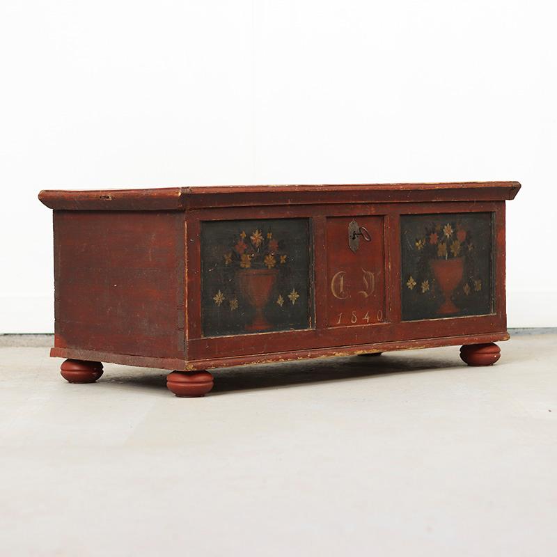 Pine Antique Painted Folk Art Farmhouse Bridal Chest 1840 For Sale