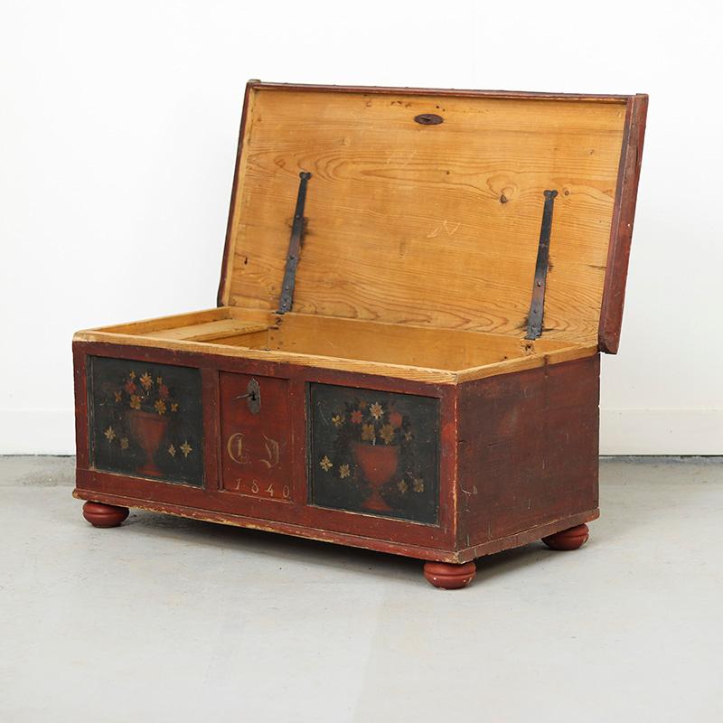 Antique Painted Folk Art Farmhouse Bridal Chest 1840 For Sale 1