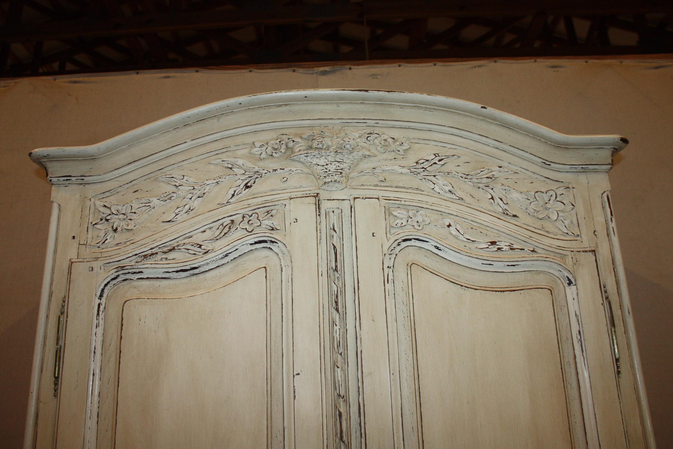 Painted French Armoire In Good Condition In Fairhope, AL