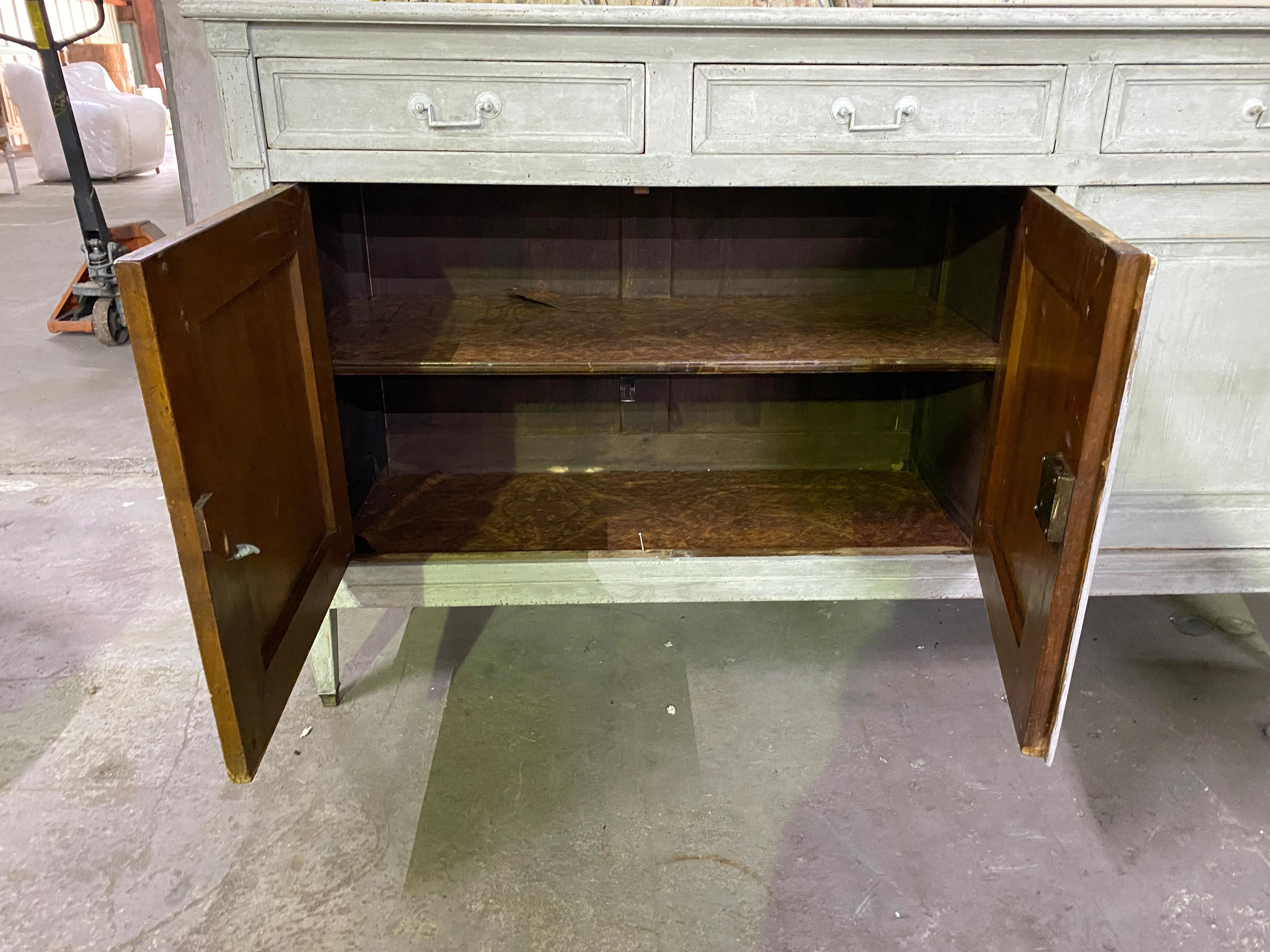 Painted French Credenza In Good Condition For Sale In San Angelo, TX